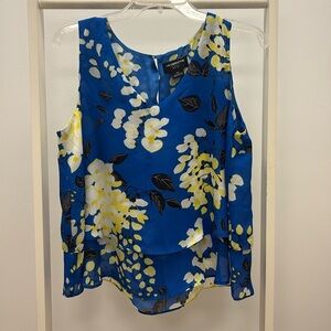 Liz Claiborne Blue and Yellow Floral tank PM
